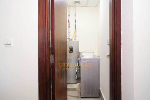 Apartment in Executive Towers, Business Bay, Dubai 2 bedrooms, 141 sq.m. № 101171 - photo 23