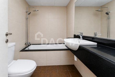 Купить таунхаус в Джумейра Вилладж Серкл, Дубай: 3 спальни, 262м², № 141420 - фото 11