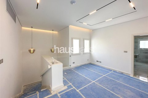Villa in Meadows, Dubai 5 bedrooms, 353 sq.m. № 44695 - photo 14