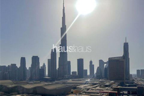 Apartment in Vida Residences Dubai Mall, Downtown Dubai (Downtown Burj Dubai), Dubai 2 bedrooms, 93 sq.m. № 44697 - photo 1