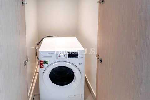 Apartment in Vida Residences Dubai Mall, Downtown Dubai (Downtown Burj Dubai), Dubai 2 bedrooms, 93 sq.m. № 44697 - photo 17