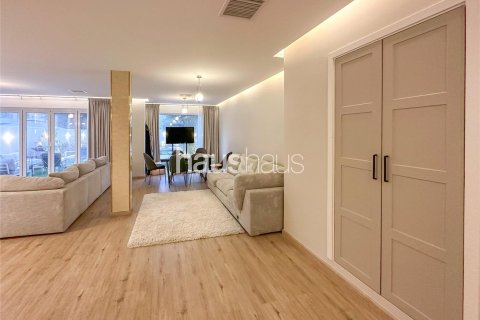 Villa in The Springs, Dubai 3 bedrooms, 257 sq.m. № 44694 - photo 2