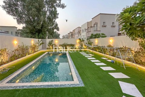 Villa in The Springs, Dubai 3 bedrooms, 257 sq.m. № 44694 - photo 10