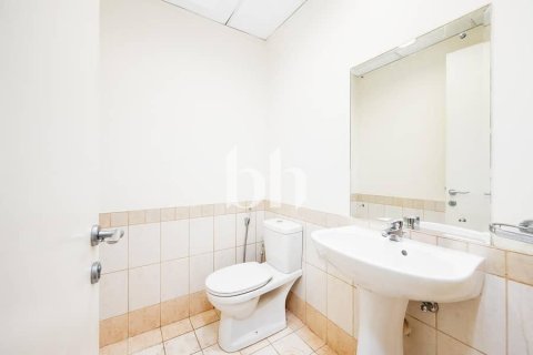 Maison de ville à The Springs, Dubai, 2 chambres, 113 m², № 58674 - photo 7