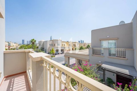 Maison de ville à The Springs, Dubai, 2 chambres, 113 m², № 58674 - photo 13