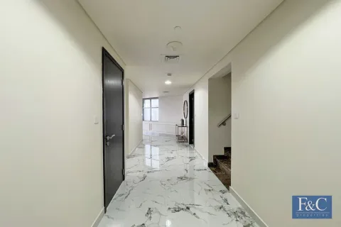Apartment in DIFC, Dubai 3 bedrooms, 268 sq.m. № 103344 - photo 18