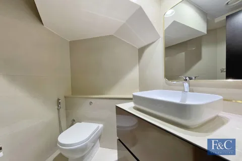 Apartment in DIFC, Dubai 3 bedrooms, 268 sq.m. № 103344 - photo 11