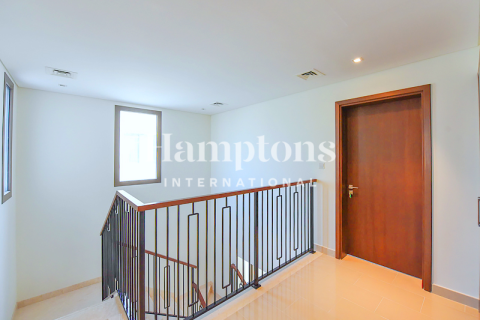 Villa in Azalea, Arabian Ranches 2, Dubai 4 bedrooms, 402.26999000 sq.m. № 18244 - photo 1