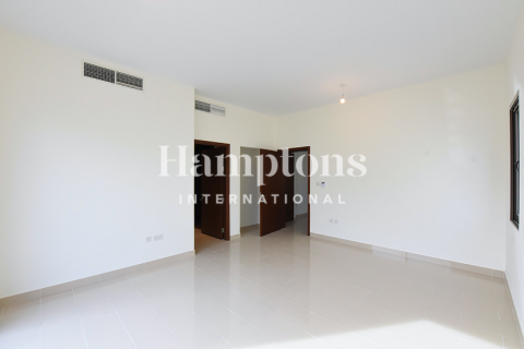 Villa in Azalea, Arabian Ranches 2, Dubai 4 bedrooms, 402.26999000 sq.m. № 18244 - photo 15