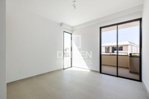 Villa in Harmony, Tilal Al Ghaf, Dubai 5 bedrooms, 526 sq.m. № 18781 - photo 11