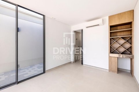 Villa in Harmony, Tilal Al Ghaf, Dubai 5 bedrooms, 526 sq.m. № 18781 - photo 9