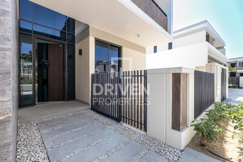 Villa in Harmony, Tilal Al Ghaf, Dubai 5 bedrooms, 526 sq.m. № 18781 - photo 28