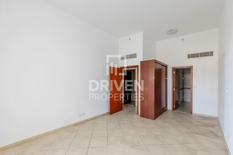 Купить квартиру в Motor City, Дубай: 3 спальни, 258м², № 18777 - фото 17