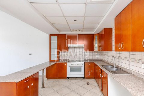 Купить квартиру в Motor City, Дубай: 3 спальни, 258м², № 18777 - фото 19