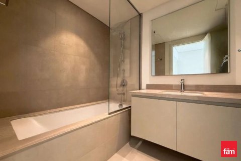 Villa à Dubai, 3 chambres, 168 m², № 67339 - photo 2