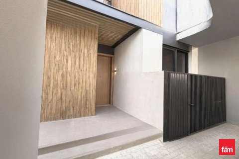 Villa à Dubai, 3 chambres, 168 m², № 67339 - photo 7