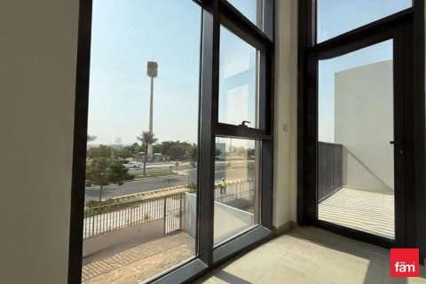 Villa à Dubai, 3 chambres, 168 m², № 67339 - photo 6