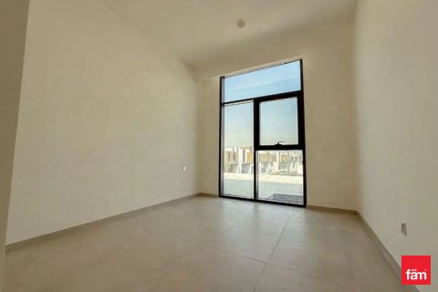 Villa à Dubai, 3 chambres, 168 m², № 67339 - photo 1