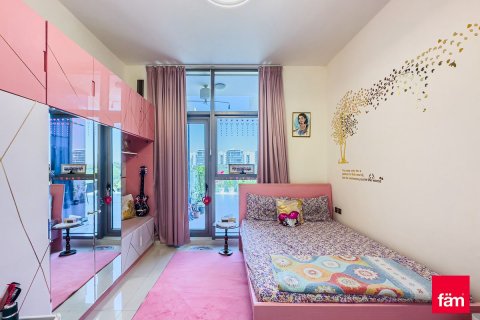 Apartment in Dubai 2 bedrooms, 189.2 sq.m. № 67343 - photo 4