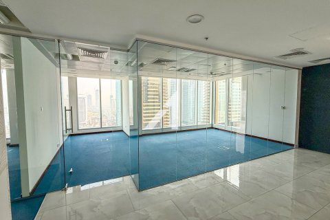 Office in Dubai 326.3 sq.m. № 72617 - photo 15