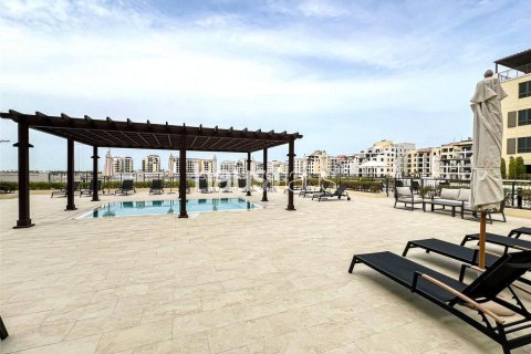 Купить квартиру в La Mer, Джумейра, Дубай: 2 спальни, 141м², № 43455 - фото 15