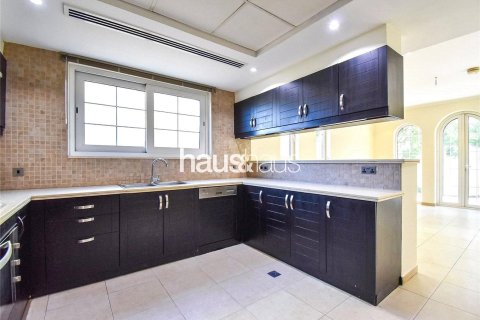 Villa à Legacy, Jumeirah Park, Dubai, 3 chambres, 285 m², № 43456 - photo 6