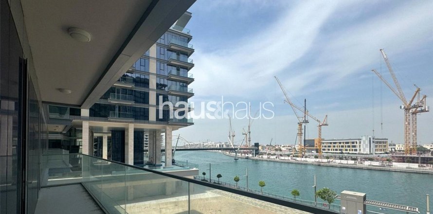 Квартира в Аль-Васле, Дубай, 2 спальни, 152м², № 43458