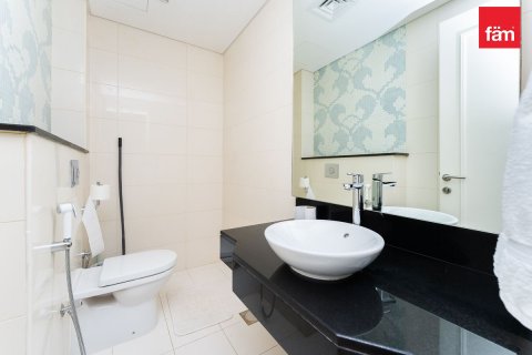 Apartment in Business Bay, Dubai 2 bedrooms, 127.9 sq.m. № 10340 - photo 18