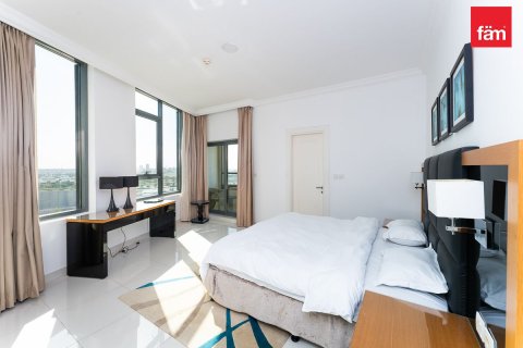 Apartment in Business Bay, Dubai 2 bedrooms, 127.9 sq.m. № 10340 - photo 7