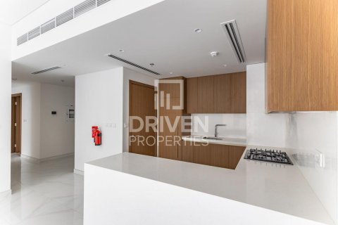 Apartment in Al Furjan, Dubai 2 bedrooms, 119.47 sq.m. № 138664 - photo 10