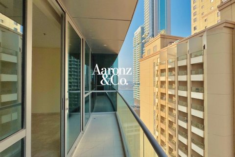 Apartment in Jumeirah Beach Residence, Dubai 2 bedrooms, 179 sq.m. № 138133 - photo 9