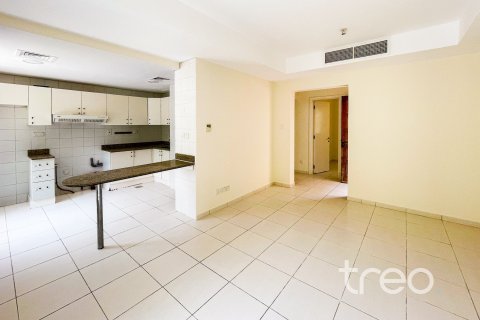 Villa en The Springs, Dubai, 2 dormitorios, 153.01 m², № 138126 - foto 2