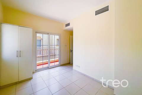 Villa en The Springs, Dubai, 2 dormitorios, 153.01 m², № 138126 - foto 5