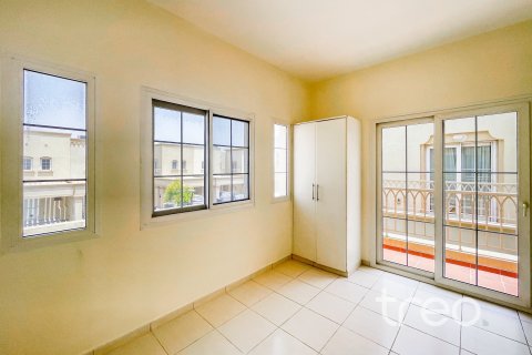 Villa en The Springs, Dubai, 2 dormitorios, 153.01 m², № 138126 - foto 4