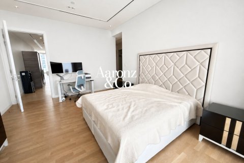 Apartment in Seventh Heaven, Al Barari, Dubai 2 bedrooms, 247 sq.m. № 138134 - photo 10
