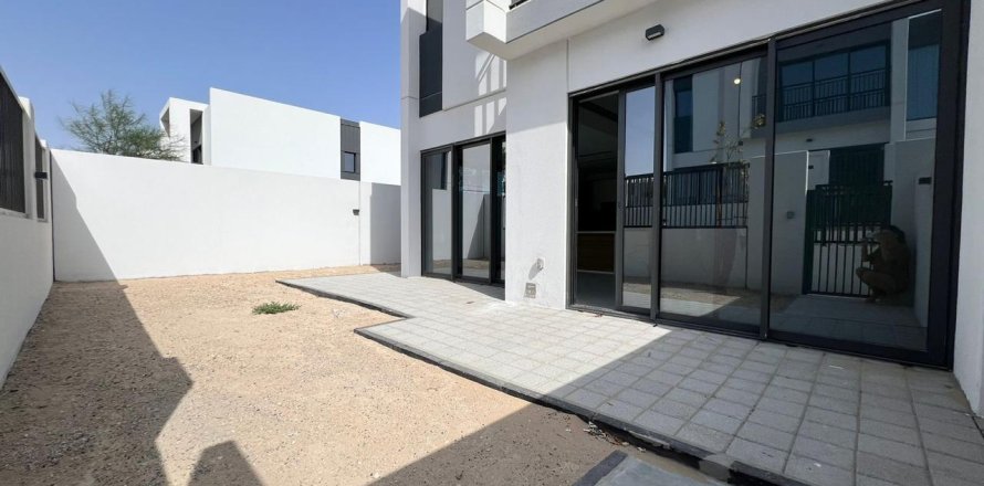 Villa à Dubai, 3 chambres, 169 m², № 102342