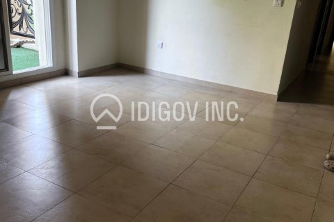 Apartment in Dubai Land, Dubai 3 bedrooms, 139 sq.m. № 41887 - photo 2