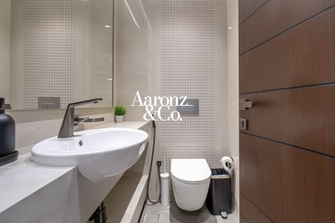 Apartment in Business Bay, Dubai 2 bedrooms, 118 sq.m. № 115047 - photo 10