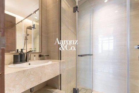 Apartment in Business Bay, Dubai 2 bedrooms, 118 sq.m. № 115048 - photo 8