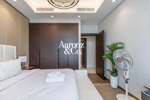 Apartment in Business Bay, Dubai 2 bedrooms, 118 sq.m. № 115048 - photo 4