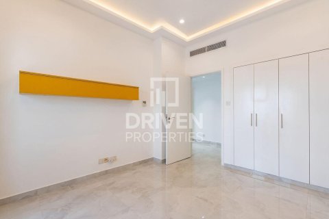 Apartment in Dubai Festival City, Dubai 3 bedrooms, 242.11 sq.m. № 129488 - photo 16