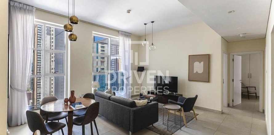 Apartment in Marina Arcade Tower, Dubai Marina, Dubai 2 bedrooms, 107.95 sq.m. № 129487