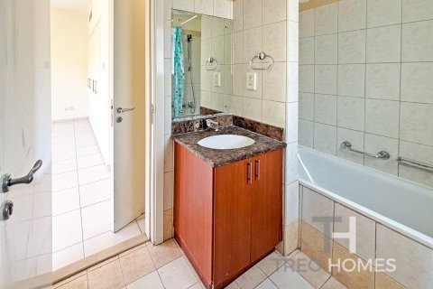 Townhouse in The Springs, Dubai 2 bedrooms, 157 sq.m. № 16811 - photo 10