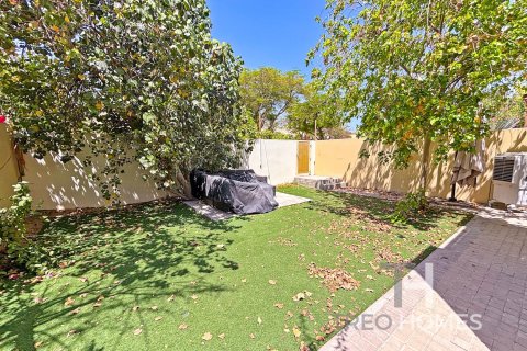 Townhouse in The Springs, Dubai 2 bedrooms, 157 sq.m. № 16811 - photo 11