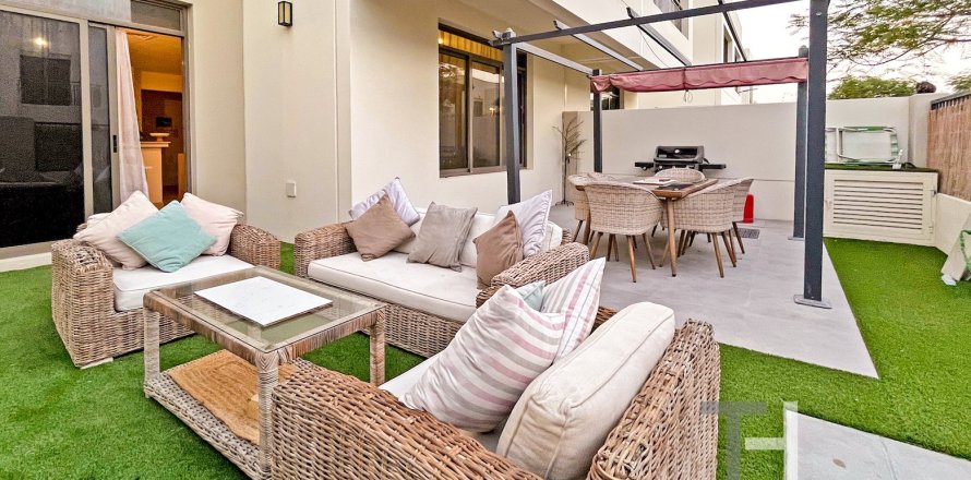 Maison de ville à Town Square, Dubai, 3 chambres, 199 m², № 16817