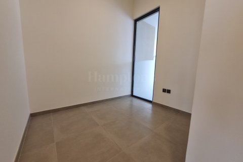 Townhouse in Sweden, The World Islands, Dubai 3 bedrooms, 174.00731900 sq.m. № 108805 - photo 18