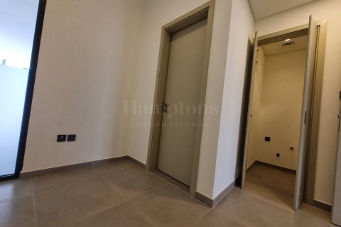 Townhouse in Sweden, The World Islands, Dubai 3 bedrooms, 174.00731900 sq.m. № 108805 - photo 15