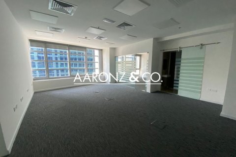 Office in Business Bay, Dubai 103 sq.m. № 89071 - photo 2