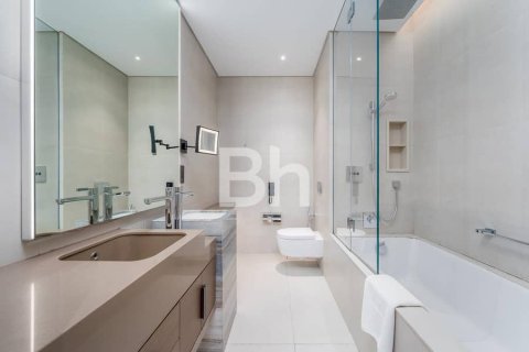 Apartment in Jumeirah Beach Residence, Dubai 2 bedrooms, 137 sq.m. № 24029 - photo 2