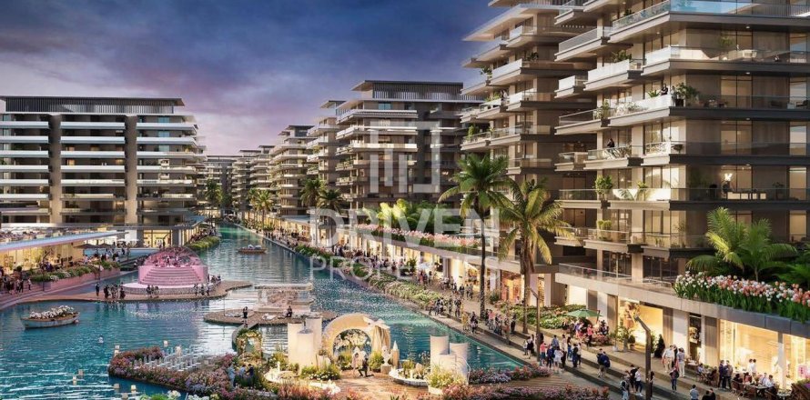 Villa en Dubai Investment Park, Dubai, 4 dormitorios, 143.81 m², № 140920
